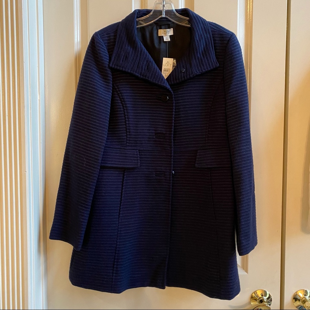 DONATED Women's Navy Blue Coat